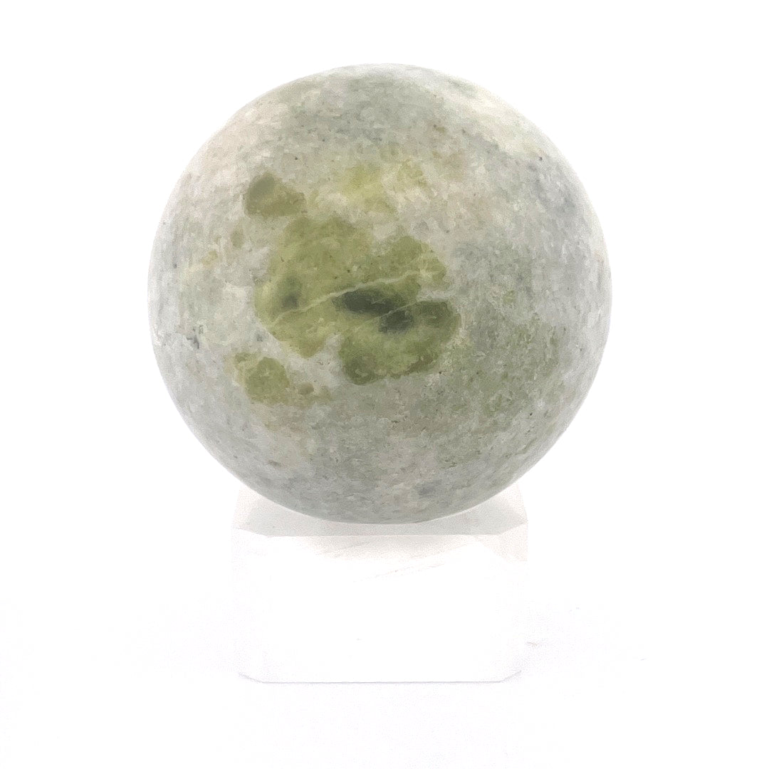 Pine Jade Sphere | 197 (g) | 2 (In)