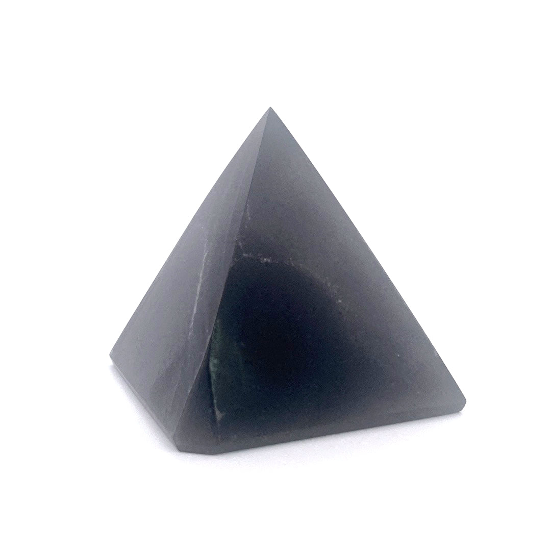 Black Obsidian Pyramid | 318 (g)