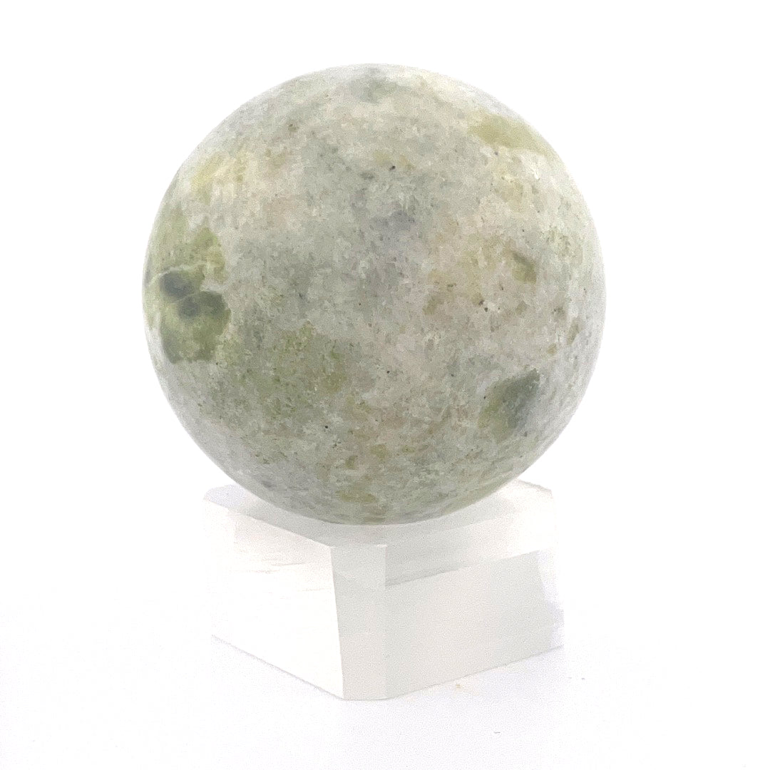 Pine Jade Sphere | 197 (g) | 2 (In)