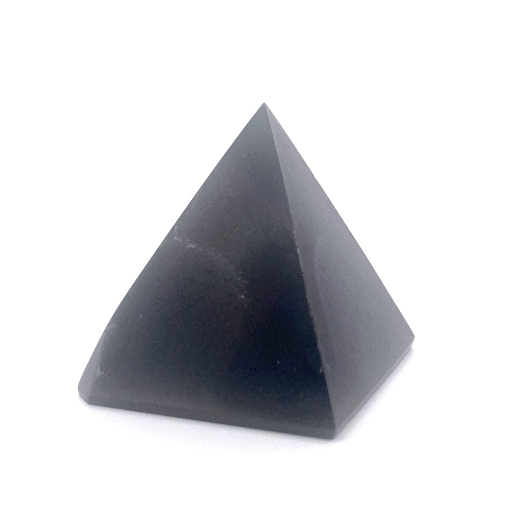 Black Obsidian Pyramid | 318 (g)