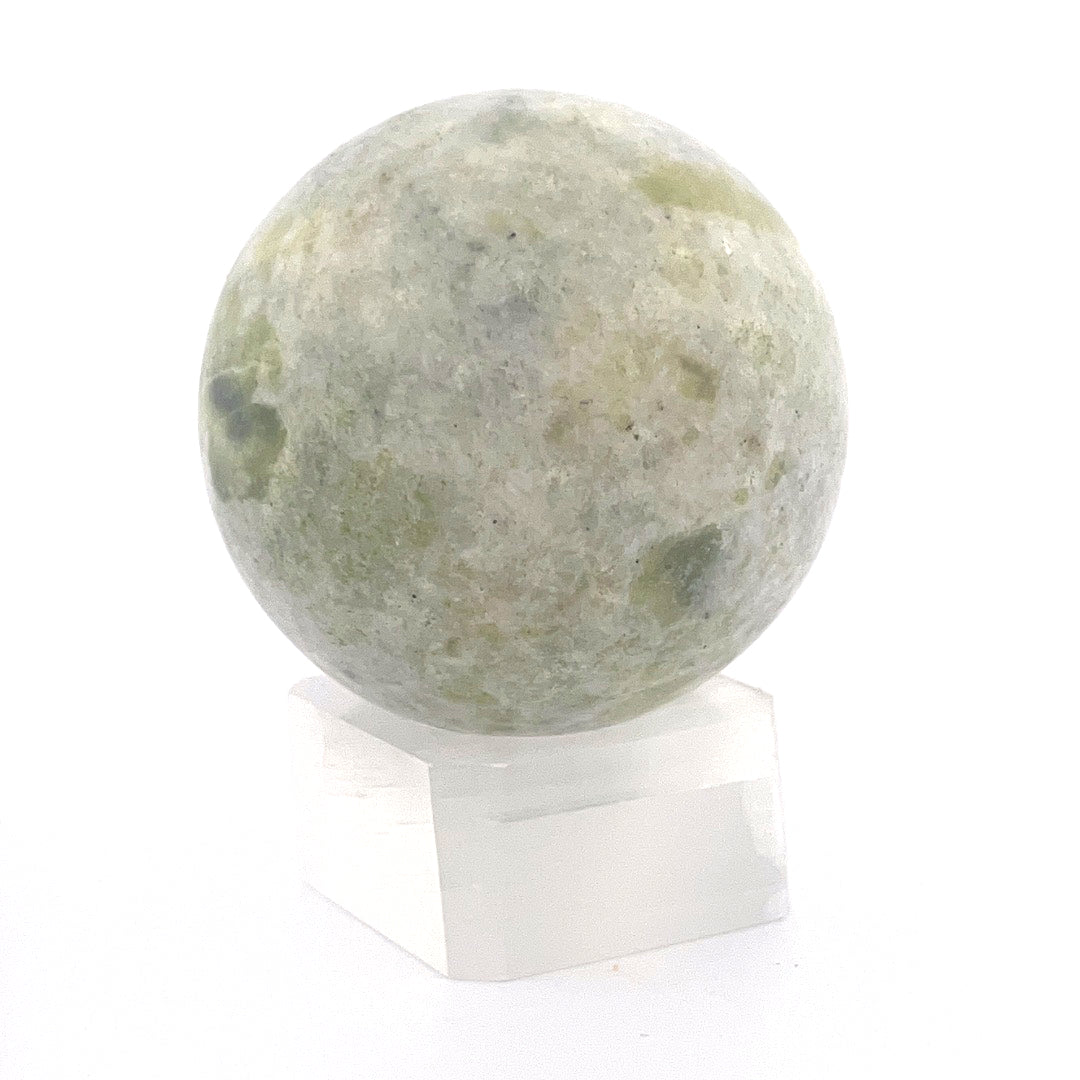 Pine Jade Sphere | 197 (g) | 2 (In)