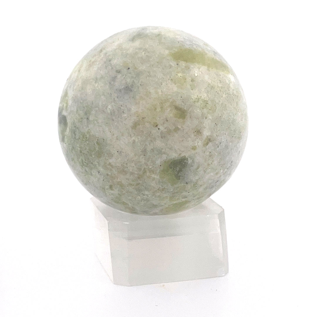 Pine Jade Sphere | 197 (g) | 2 (In)