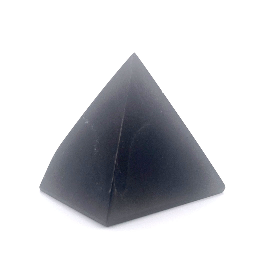 Black Obsidian Pyramid | 318 (g)