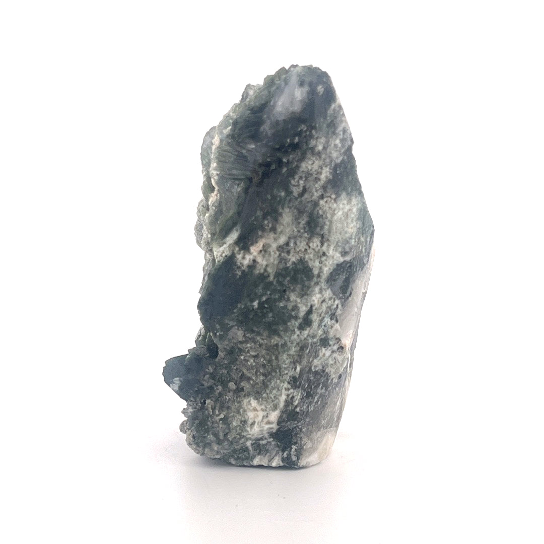 Mossy Green Heulandite  |  82 (g)