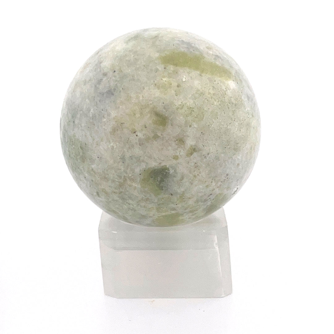 Pine Jade Sphere | 197 (g) | 2 (In)