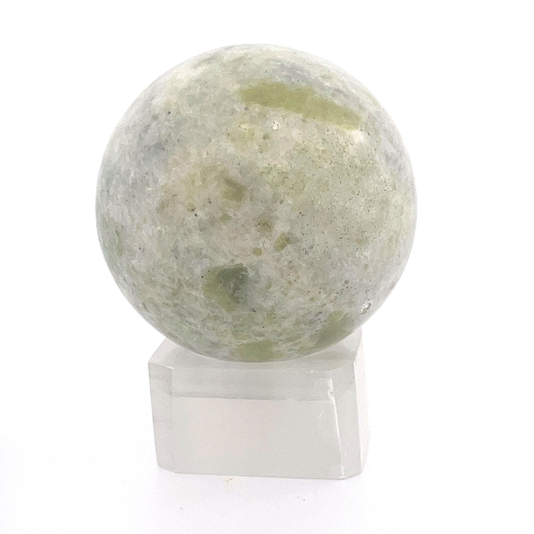 Pine Jade Sphere | 197 (g) | 2 (In)