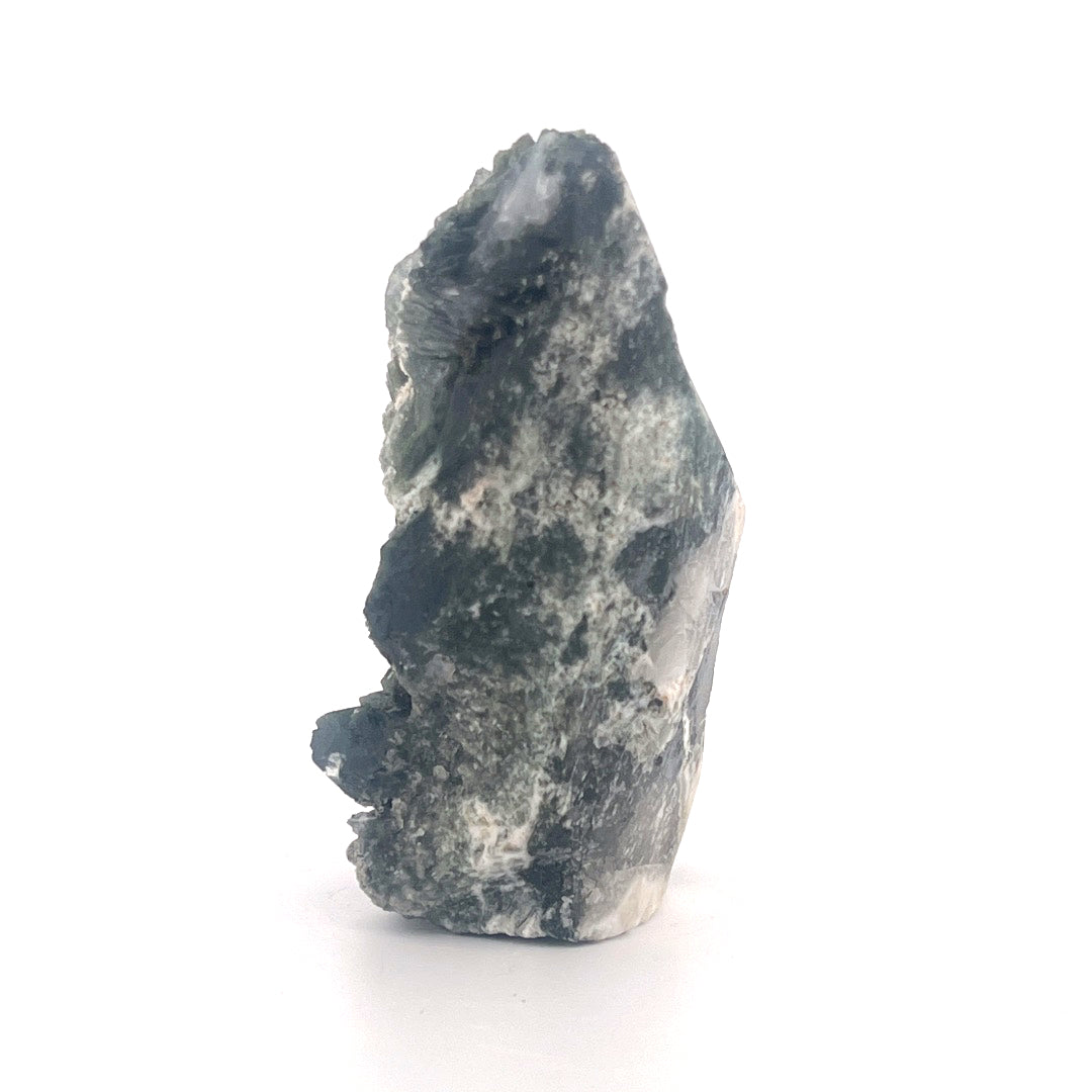 Mossy Green Heulandite  |  82 (g)