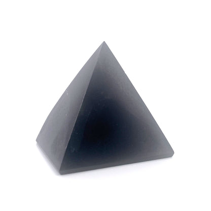 Black Obsidian Pyramid | 318 (g)