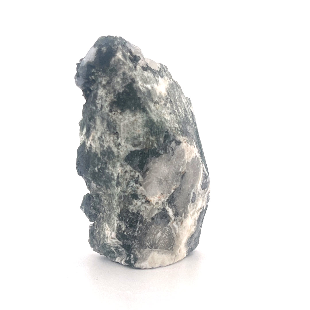 Mossy Green Heulandite  |  82 (g)