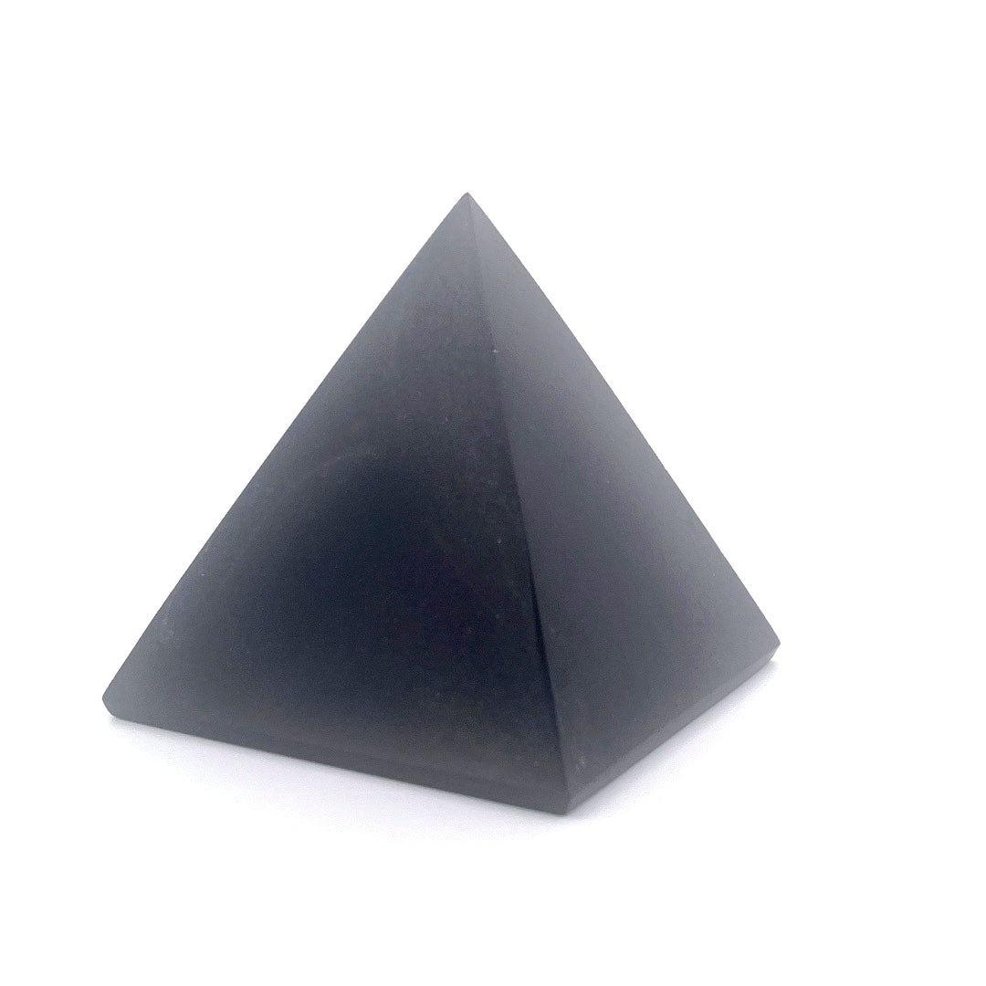 Black Obsidian Pyramid | 318 (g)