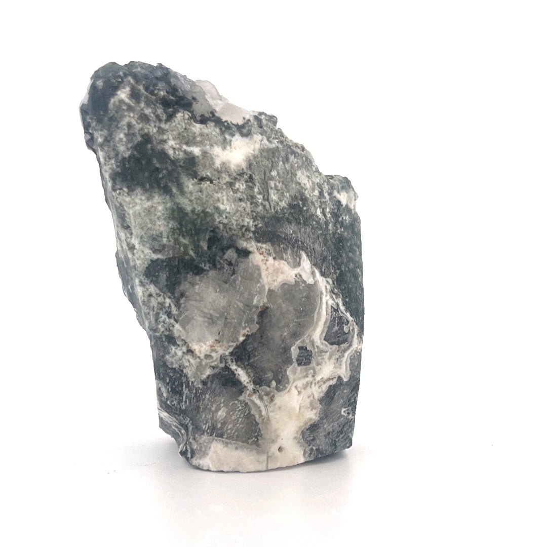 Mossy Green Heulandite  |  82 (g)