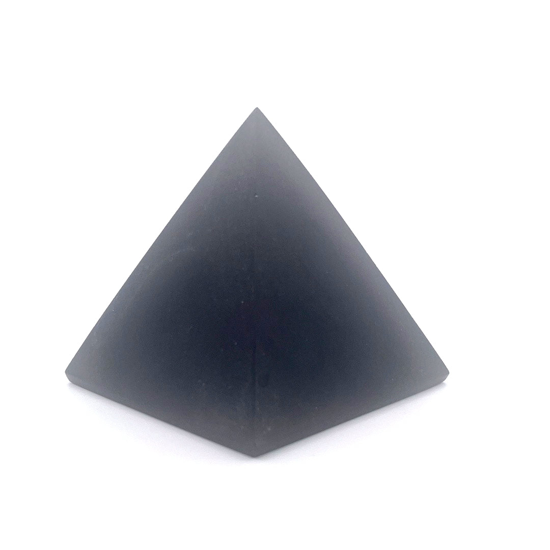 Black Obsidian Pyramid | 318 (g)