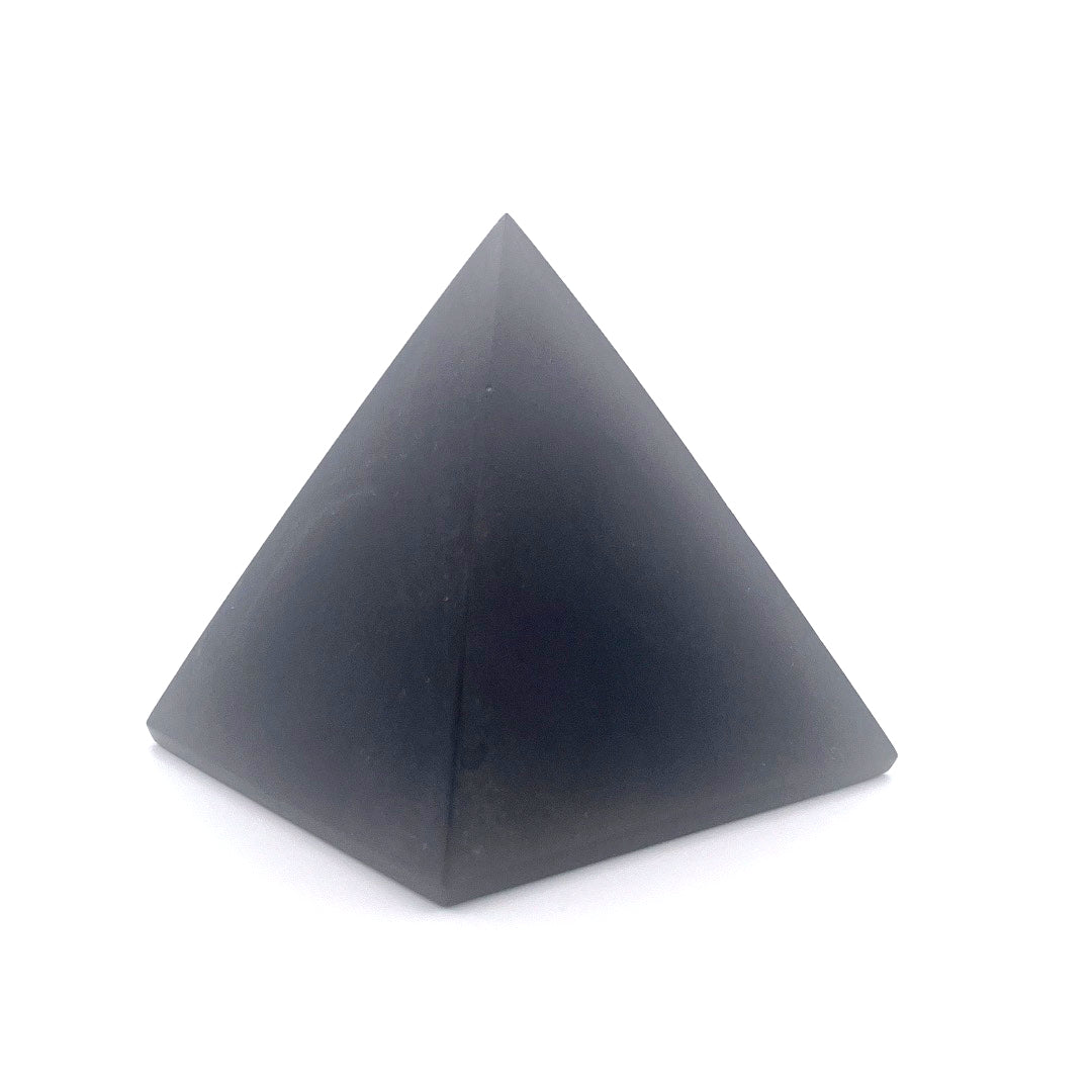 Black Obsidian Pyramid | 318 (g)