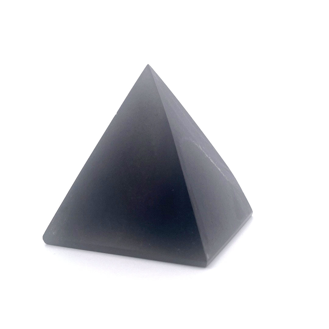 Black Obsidian Pyramid | 318 (g)