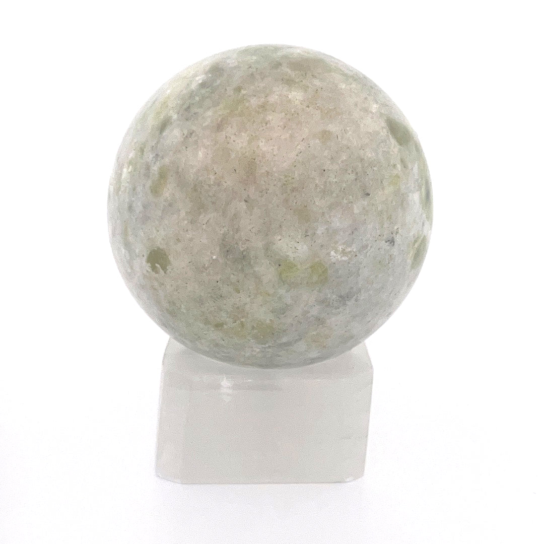 Pine Jade Sphere | 197 (g) | 2 (In)