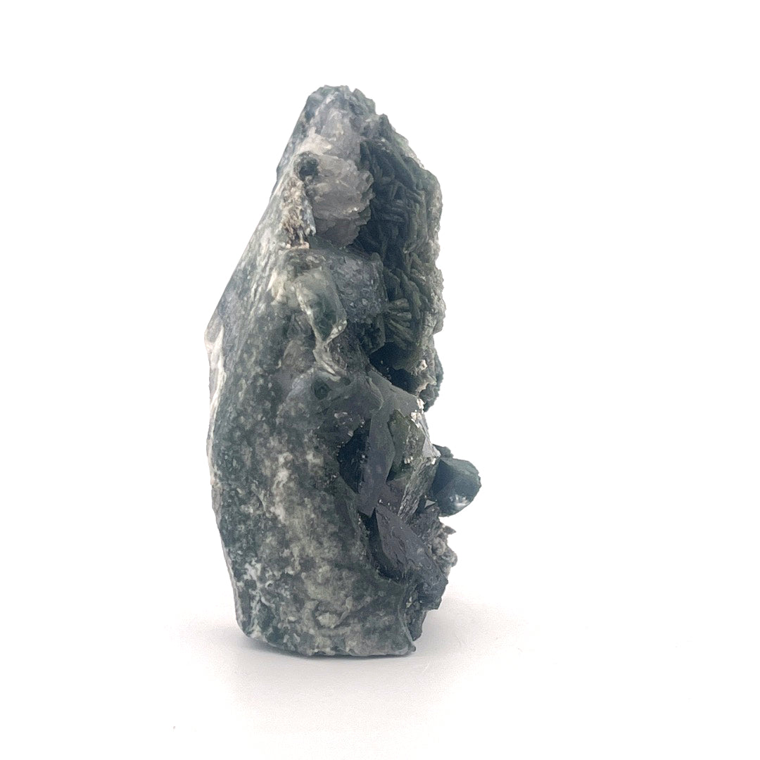 Mossy Green Heulandite  |  82 (g)