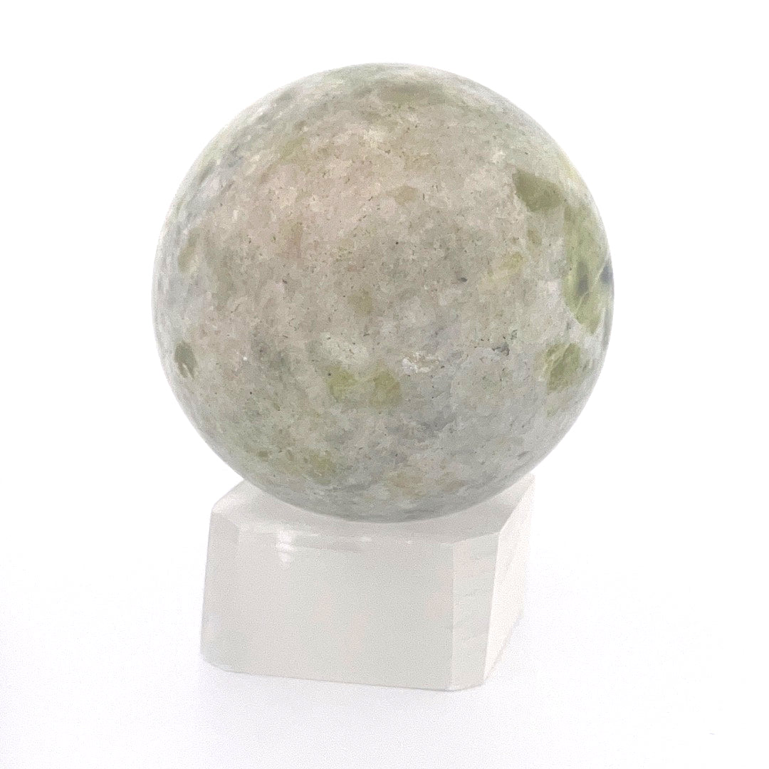 Pine Jade Sphere | 197 (g) | 2 (In)