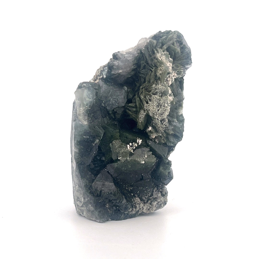 Mossy Green Heulandite  |  82 (g)