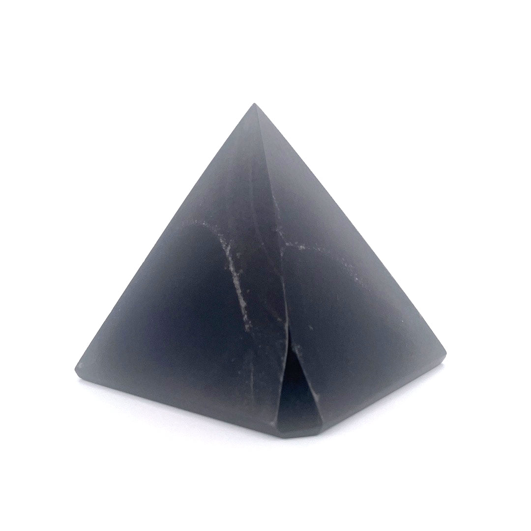 Black Obsidian Pyramid | 318 (g)